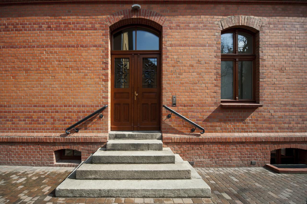 Przestronny Apartament Very Berry W Poznaniu Z Dwiema Sypialniami By Noclegi Renters Exterior foto